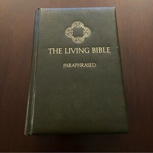 The Living Bible Paraphrased 1971 HB Dark Green 9th Print Vintage Christian Book